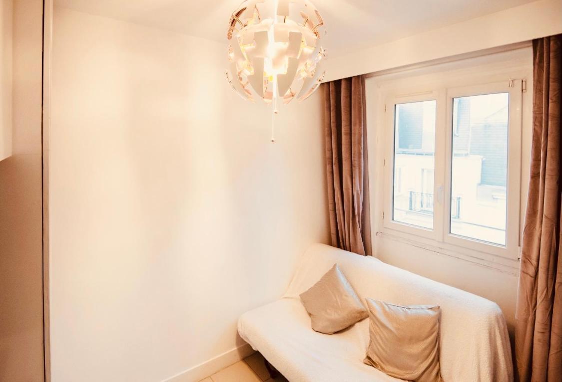 Fully Equipped Studio In The Heart Of Paris - Area Champs Elysees Luaran gambar
